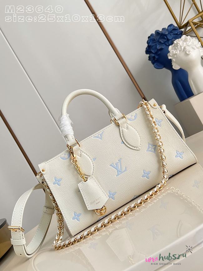 Louis Vuitton OnTheGo East West White Blue 25x13x10cm - 1