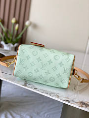 Louis Vuitton Speedy Bandoulière 20 Green 20.5x13.5x12cm - 4