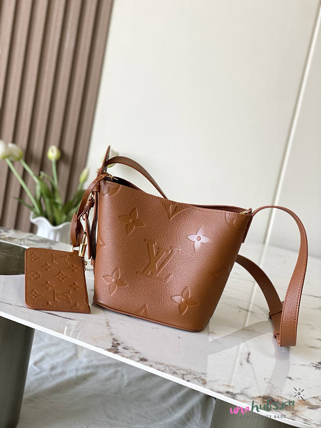 Louis Vuitton All In BB Cognac 18x16x12cm - 1