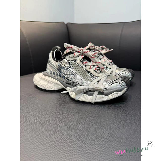 Balenciaga 3xl Split Logo Sneaker In White/Grey/Red - 1