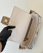 Fendi Baguette Multicolor Bag 27x6x14cm - 2