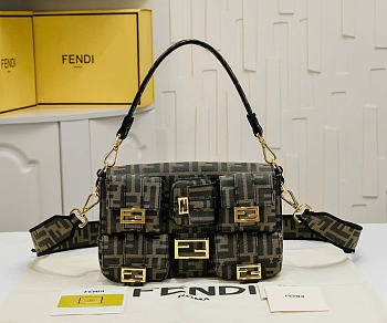 Fendi Baguette Multipocket Bag Brown 27cm