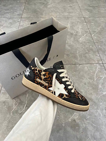 Golden Goose Ballstar Sneaker