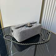 Chanel Top Handle Grey Black Suede 20x12x7cm - 4