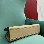 Gucci Medium Tote Hook Closure Beige 40x19.5x12cm - 4
