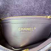 Chanel Flap Bag Purple Velvet 20x13x7cm - 5