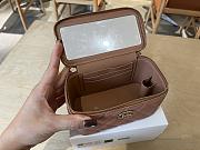 Chanel Vanity Top Handle Brown Caviar 17cm - 4