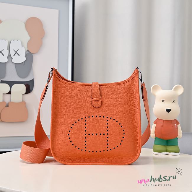 Hermes Evelyn Orange 29cm - 1