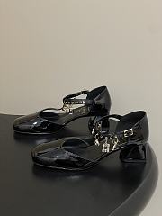 Roger Vivier Très Vivier Mary Jane Pumps patent Black  - 4