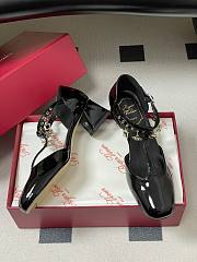 Roger Vivier Très Vivier Mary Jane Pumps patent Black  - 3