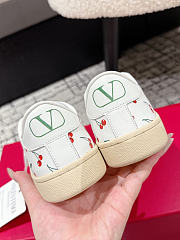 Valentino Garavani Royco Cherryfic-print Sneakers - 4