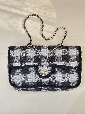 Chanel Flap Bag Tweed Black 25cm