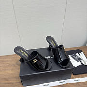 Chanel Patent Leather Mules With CC Logo In Black 9cm - 1