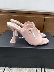 Chanel Patent Leather Mules With CC Logo In Pink 9cm - 1