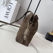 Loewe Mini Flamenco Purse In Dark Oak Grained 23x18x9cm - 5