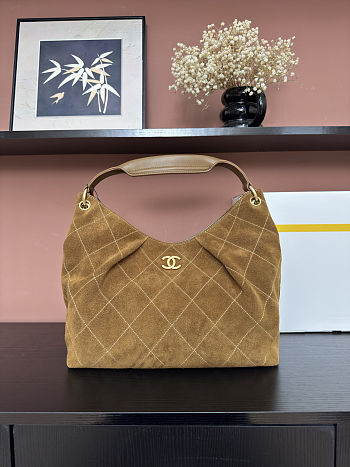 Chanel Shopping Bag Brown Suede 35x29x13cm