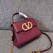 Valentino Garavani Small VSling Handbag Burgundy 22x9x17cm - 3