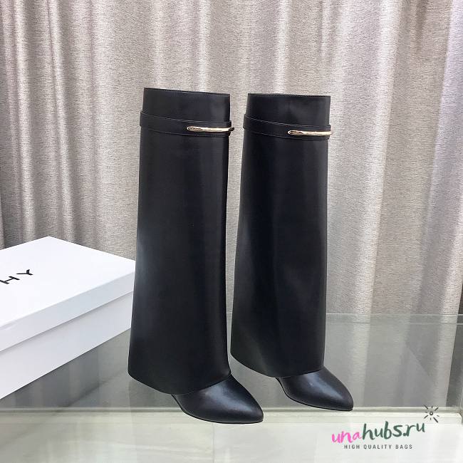 Givenchy Shark Pinch boots in leather Black - 1