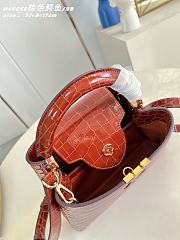 Louis Vuitton Capucines BB Crocodile 27x18x9cm - 4