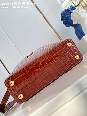 Louis Vuitton Capucines BB Crocodile 27x18x9cm - 3