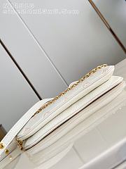 Louis Vuitton Pochette Liv White 24.5x13.5x6.5cm - 3