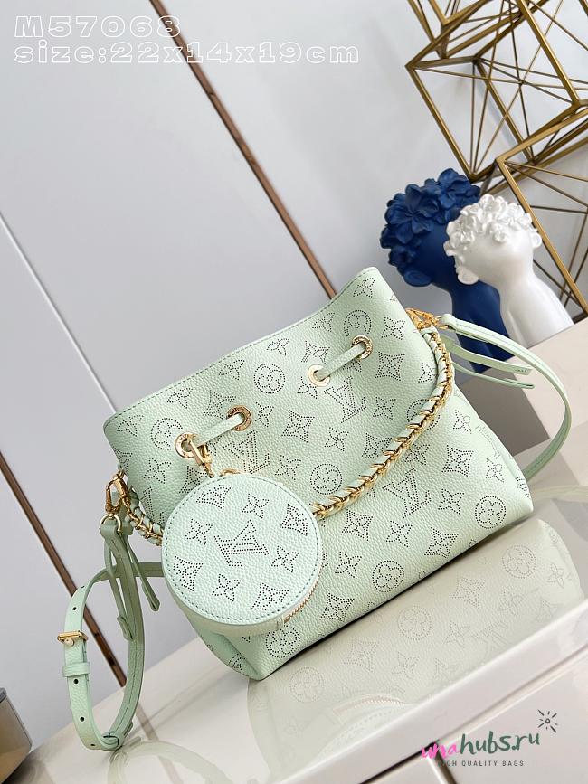 Louis Vuitton Bella Perforated Mahina Calfskin Green 22x14x19cm - 1