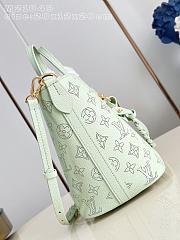 Louis Vuitton Blossom PM Perforated Mahina Green 20x12.5x20cm - 3