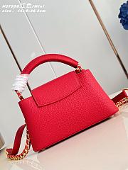Louis Vuitton Capucines East-West Mini Red 22x12x8cm - 5