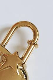 Hermes Cadenas bag charm gold - 2