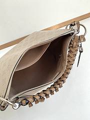 Louis Vuitton Beaubourg Hobo Mm Mahina Beige 32x26x17cm - 3