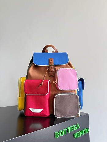 Bottega Veneta Crossroad Multipocket Backpack 42x31x14cm