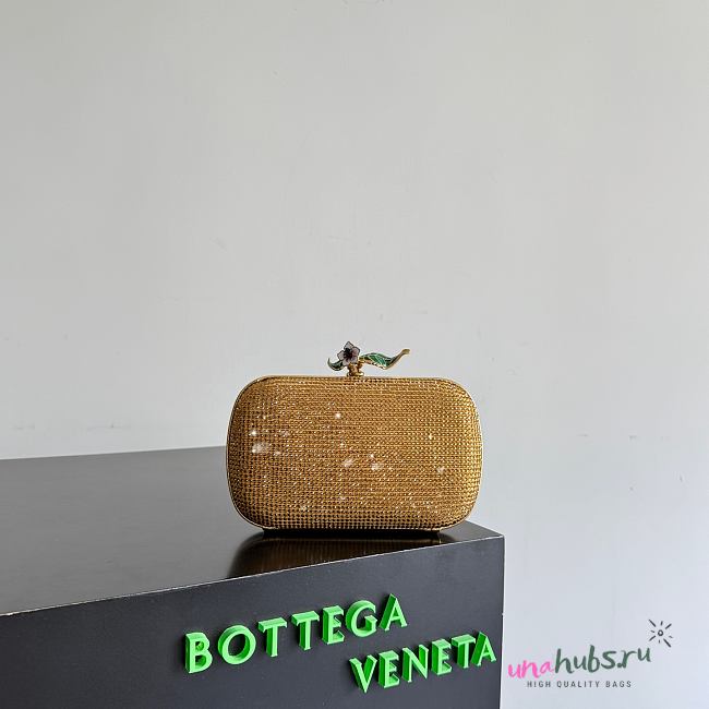 Bottega Veneta knot Gold 19x11.5x5cm - 1