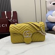 Gucci Marmont shoulder bag in mustard yellow 26cm - 1