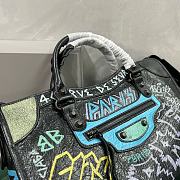 Balenciaga Agneau Graffiti Shoulder Bag Large Black 38x24x16cm - 2