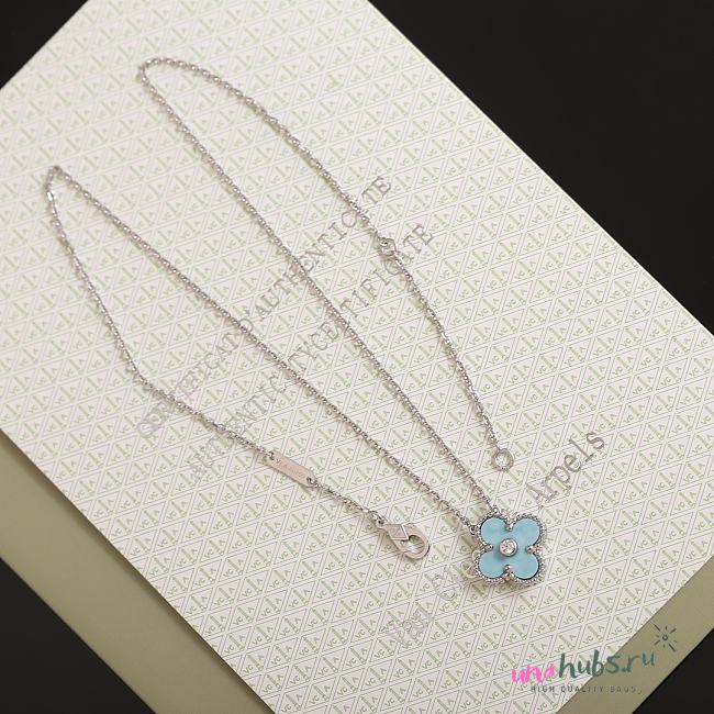 Van Cleef Blue Necklace - 1