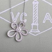 Van Cleef Necklace 03 - 2