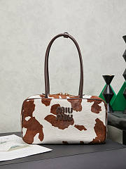 Miu Miu Beau Medium calf hair shoulder bag in white 29x17x9cm - 1