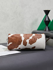 Miu Miu Calf Hair Pouch 21.5x9x9cm - 3