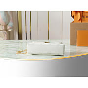 Louis Vuitton Nano Madeleine Milky White/Green 21x12.5x6cm - 4