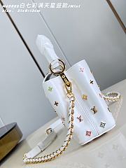 Louis Vuitton LV x TM Capucines Mini White 21x13.6x8cm - 3
