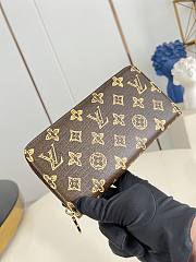 Louis Vuitton Zippy Wallet 19.5cm - 3
