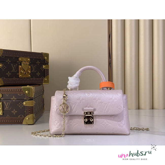 Louis Vuitton Nano Madeleine Monogram Vernis Snowy Pearl 21x12.5x6cm - 1