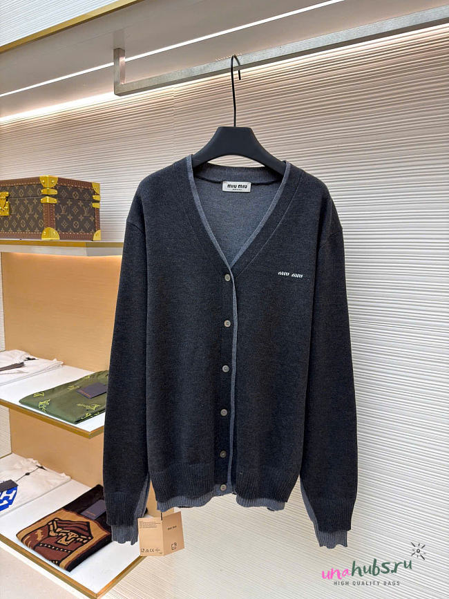 Miu Miu Cardigan 02 - 1
