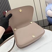 Gucci Blondie medium top handle bag beige 26.5x16.5x8.5cm - 2