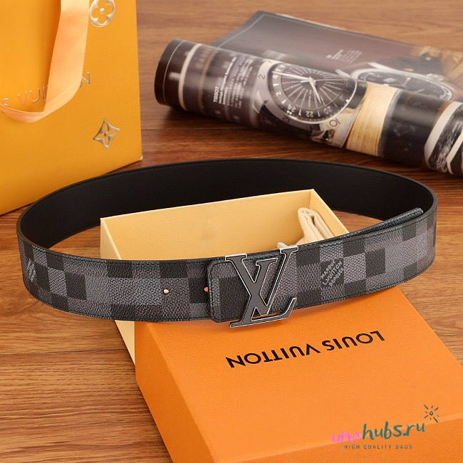 Louis Vuitton Belt 4cm - 1