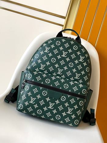 Louis Vuitton Discovery Backpack Green 40x30x20cm