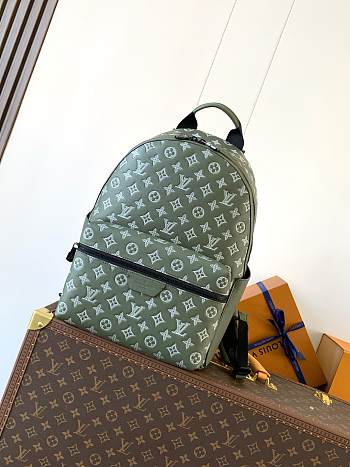 Louis Vuitton Discovery Backpack PM Olive Green 38x29x20cm