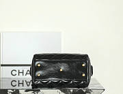 Chanel 25A Black Bolsa CC Bowling Bag 21x17x13cm - 4