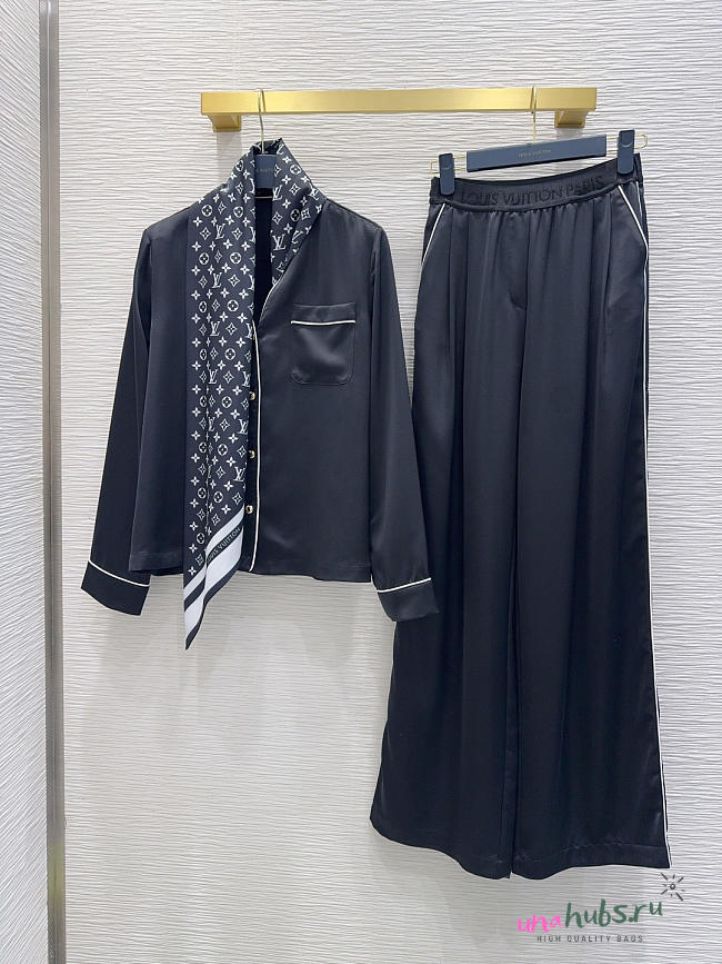 Louis Vuitton Monogram Scarf Pajama - 1