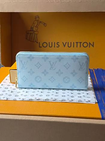 Louis Vuitton Blue Wallet 19cm